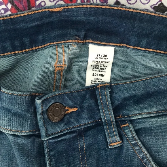 H&M Super Skinny Low Waist Jeans - Picture 4 of 4